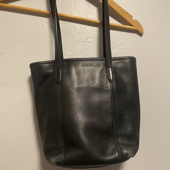 Vtg COACH #9077 "Classic Lunch Tote" Black Leather Bag USA 1998 - Picture 1 of 4